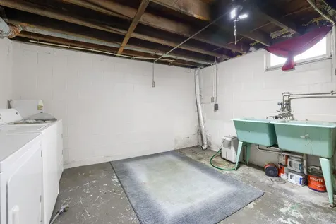 1024 Geranium Avenue E Saint Paul MN 55106