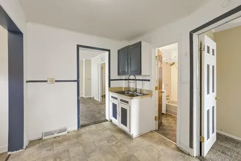 1024 Geranium Avenue E Saint Paul MN 55106