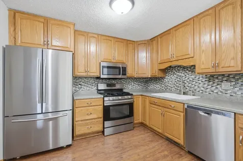 17609 Lorence Way Eden Prairie MN 55346