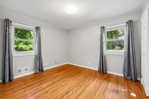 9222 W 22nd Lane Saint Louis Park MN 55426