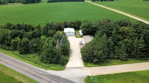 21915 County Road 7 Hutchinson MN 55350