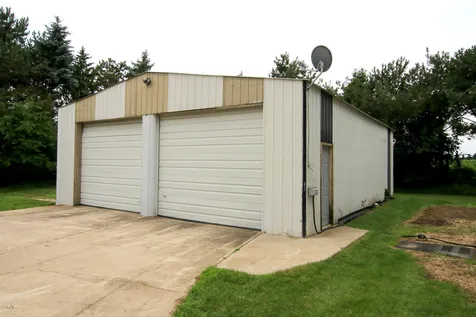 21915 County Road 7 Hutchinson MN 55350