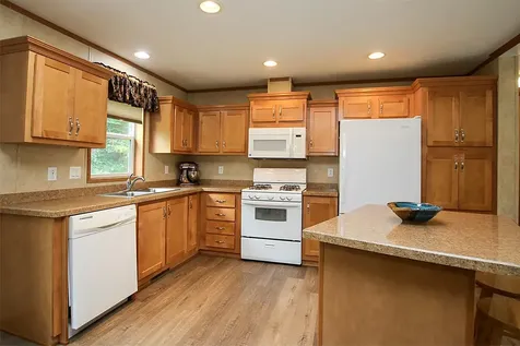 21915 County Road 7 Hutchinson MN 55350