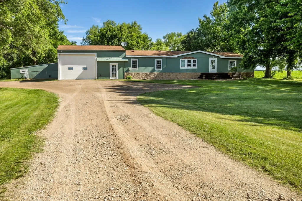 2472 360th Street Breckenridge MN 56520