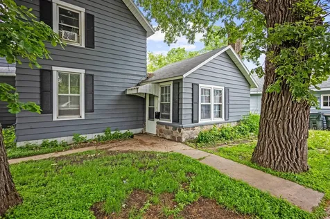 321 6th Avenue E Alexandria MN 56308