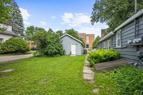 321 6th Avenue E Alexandria MN 56308