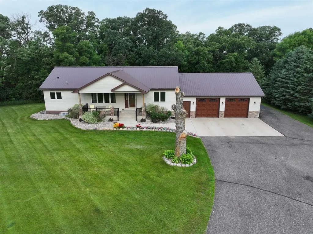 4700 Rural Oaks Drive SE Alexandria MN 56308