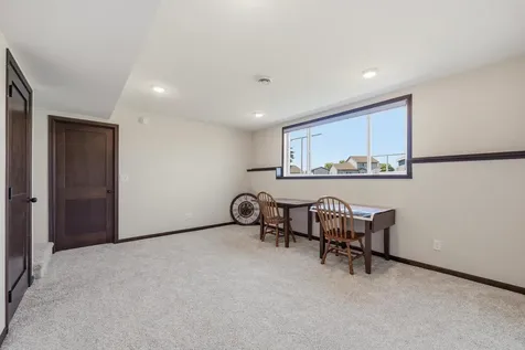 814 Curt Felt Drive Alexandria MN 56308