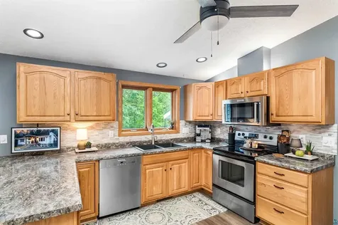 5235 Kingswood Lane Hermantown MN 55811