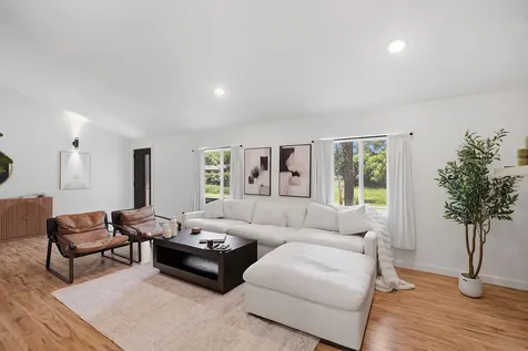 7840 Harold Avenue Golden Valley MN 55427