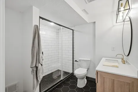 7840 Harold Avenue Golden Valley MN 55427