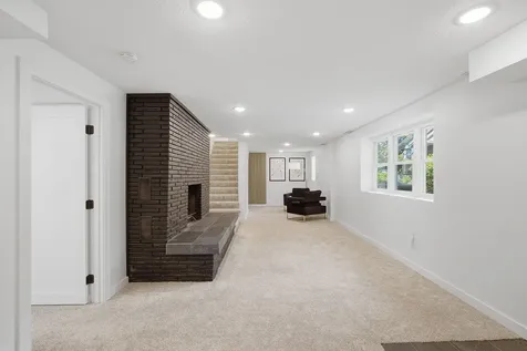 7840 Harold Avenue Golden Valley MN 55427