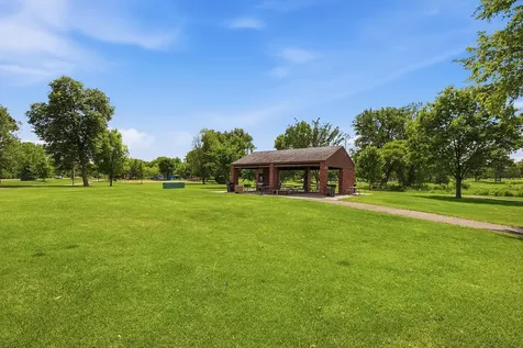 7840 Harold Avenue Golden Valley MN 55427