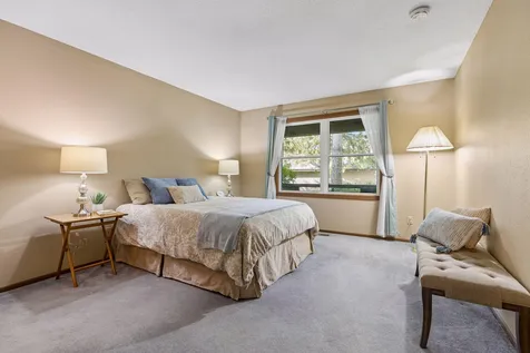 11041 Oregon Circle Bloomington MN 55438