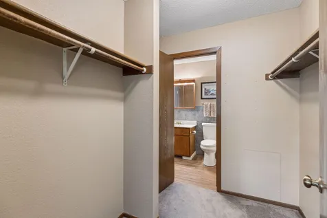 11041 Oregon Circle Bloomington MN 55438