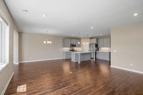 13598 Crownline Drive NE Prior Lake MN 55372