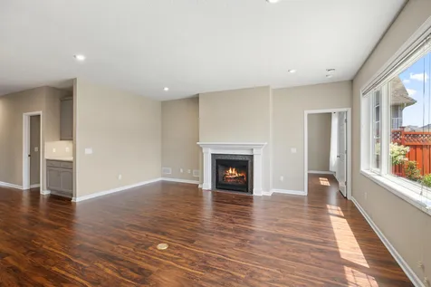 13598 Crownline Drive NE Prior Lake MN 55372