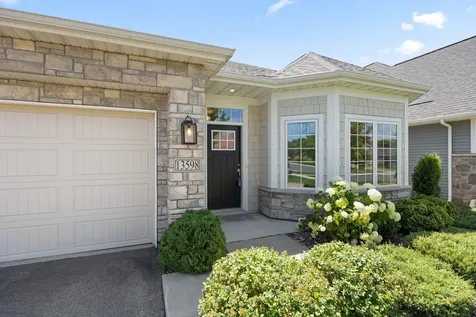 13598 Crownline Drive NE Prior Lake MN 55372