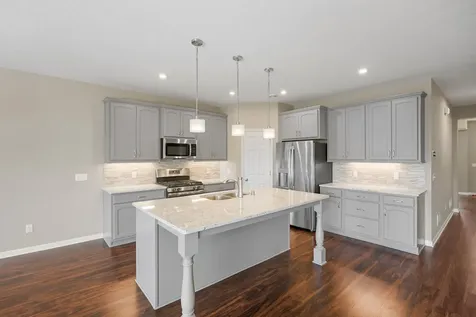 13598 Crownline Drive NE Prior Lake MN 55372