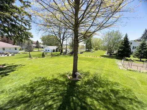 803 S Pine Street Caledonia MN 55921