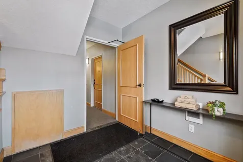 1926 Pleasant Avenue Minneapolis MN 55403