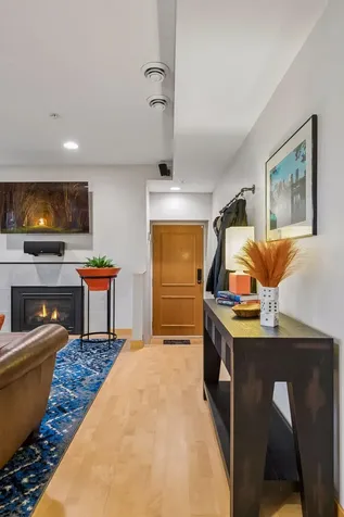 1926 Pleasant Avenue Minneapolis MN 55403