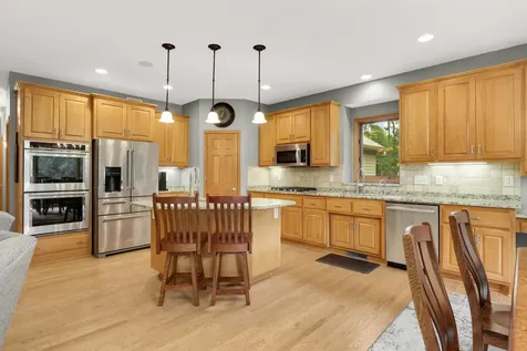 679 Oakgreen Avenue Court N West Lakeland Twp MN 55082