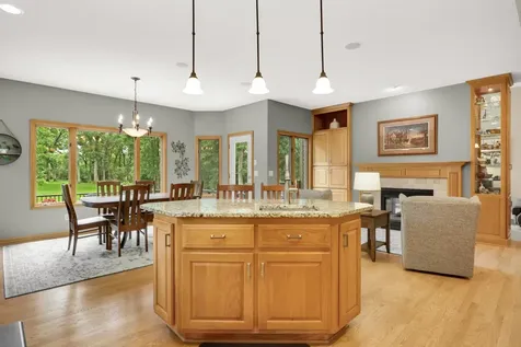 679 Oakgreen Avenue Court N West Lakeland Twp MN 55082