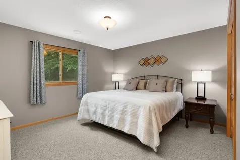 679 Oakgreen Avenue Court N West Lakeland Twp MN 55082