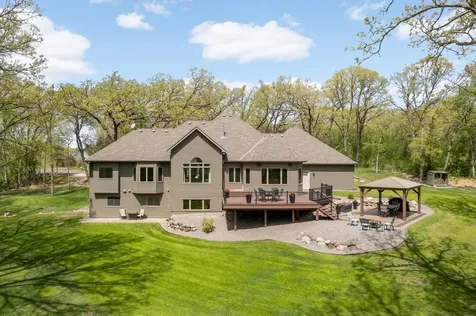 679 Oakgreen Avenue Court N West Lakeland Twp MN 55082