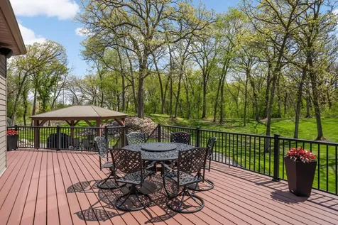 679 Oakgreen Avenue Court N West Lakeland Twp MN 55082