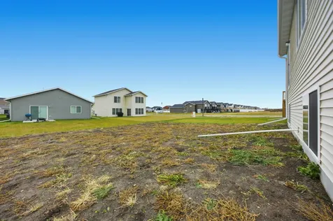 7007 Benji Lane Horace ND 58047