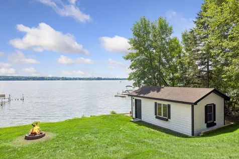 66 206th Street New Richmond WI 54017