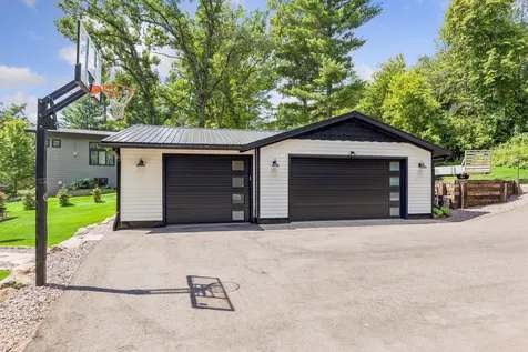 66 206th Street New Richmond WI 54017