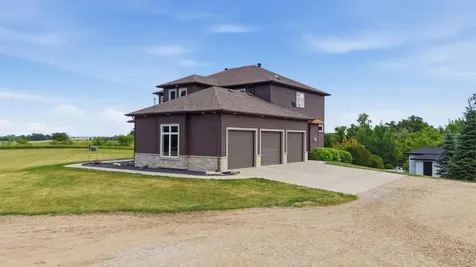 15792 Highway 46 Kindred ND 58051