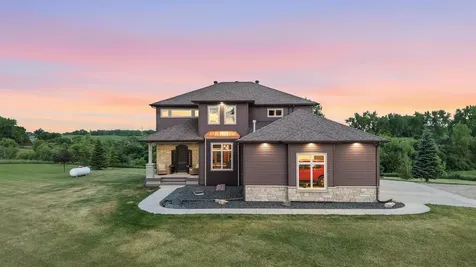 15792 Highway 46 Kindred ND 58051