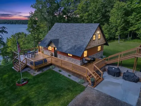 19654 N Sherrys Arm Road Grand Rapids MN 55744