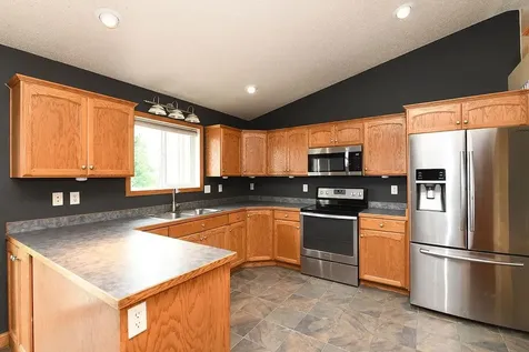 1159 39 1/2 Avenue W West Fargo ND 58078
