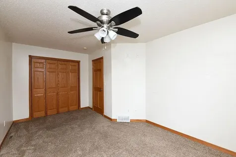 1159 39 1/2 Avenue W West Fargo ND 58078