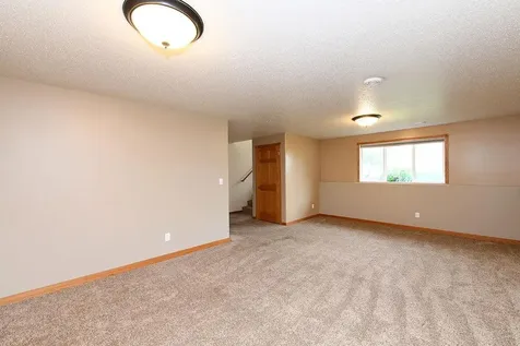 1159 39 1/2 Avenue W West Fargo ND 58078