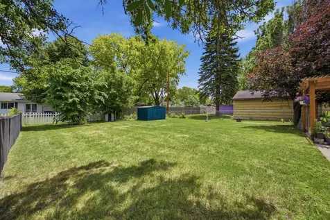 1512 17th Street S Moorhead MN 56560