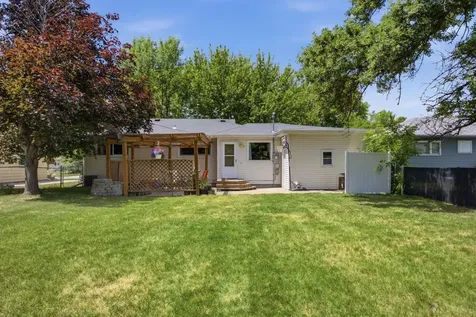 1512 17th Street S Moorhead MN 56560