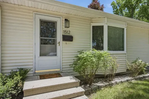 1512 17th Street S Moorhead MN 56560