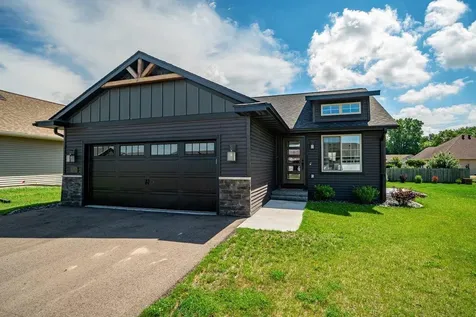 1283 Carli Court Chippewa Falls WI 54729