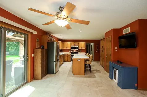 19634 Skyview Circle Hutchinson MN 55350