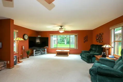 19634 Skyview Circle Hutchinson MN 55350