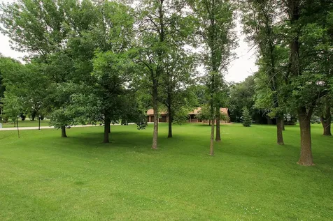 19634 Skyview Circle Hutchinson MN 55350