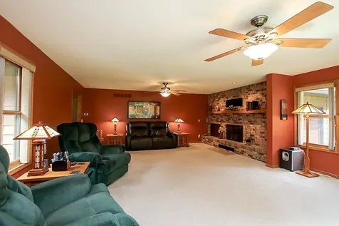 19634 Skyview Circle Hutchinson MN 55350