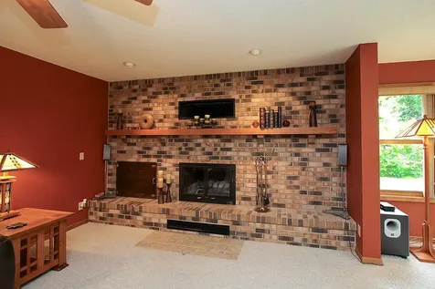 19634 Skyview Circle Hutchinson MN 55350
