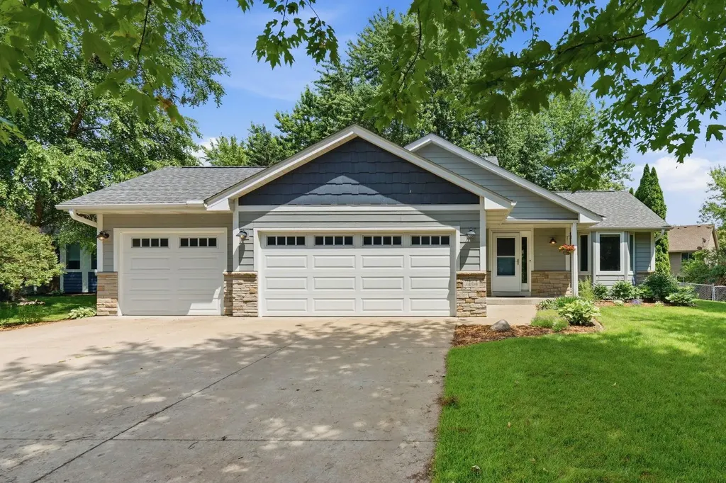 7164 Gray Heron Drive Circle Pines MN 55014